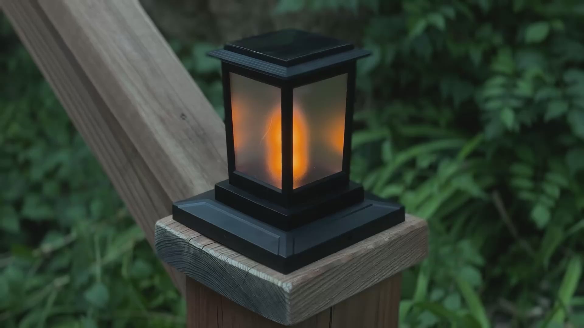 Solar Deck Post Lantern FFDP1